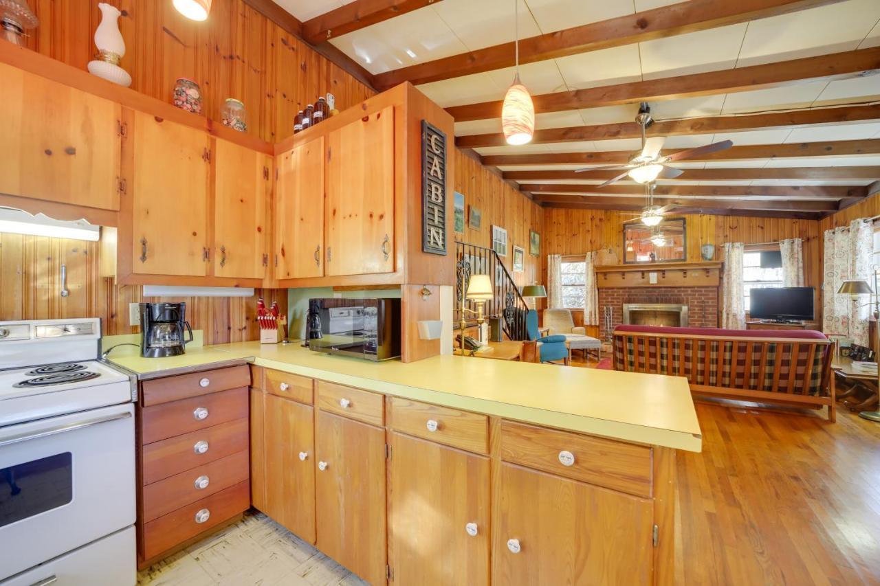 The Red Loft Candler Cottage 18 Mi To Asheville! Extérieur photo